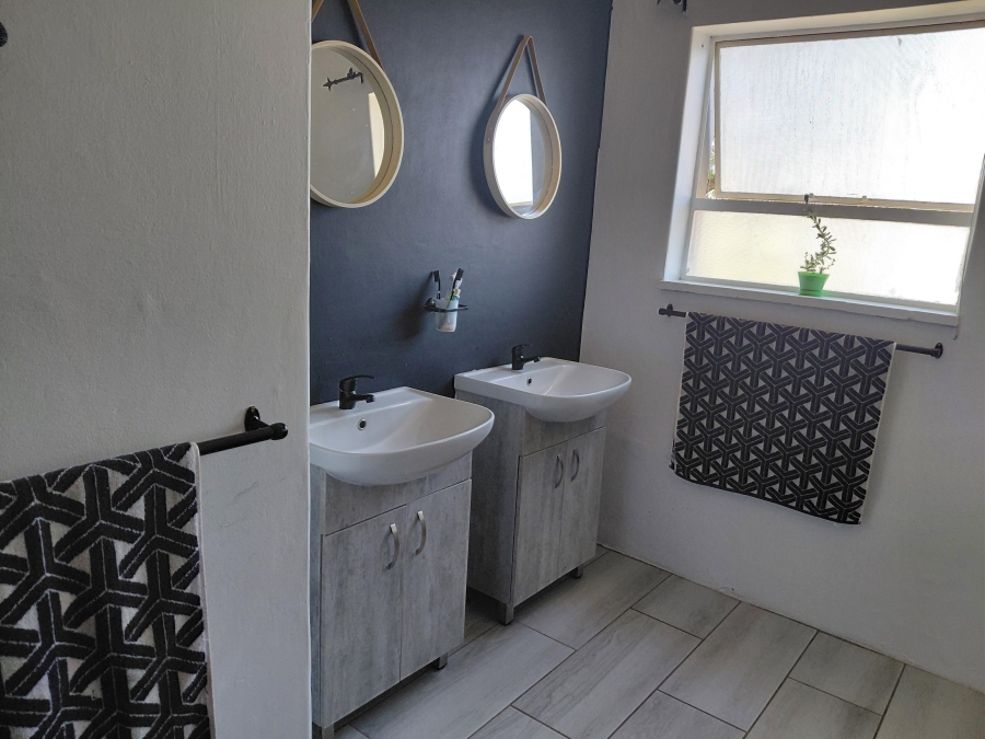 3 Bedroom Property for Sale in Bothasrus Eastern Cape